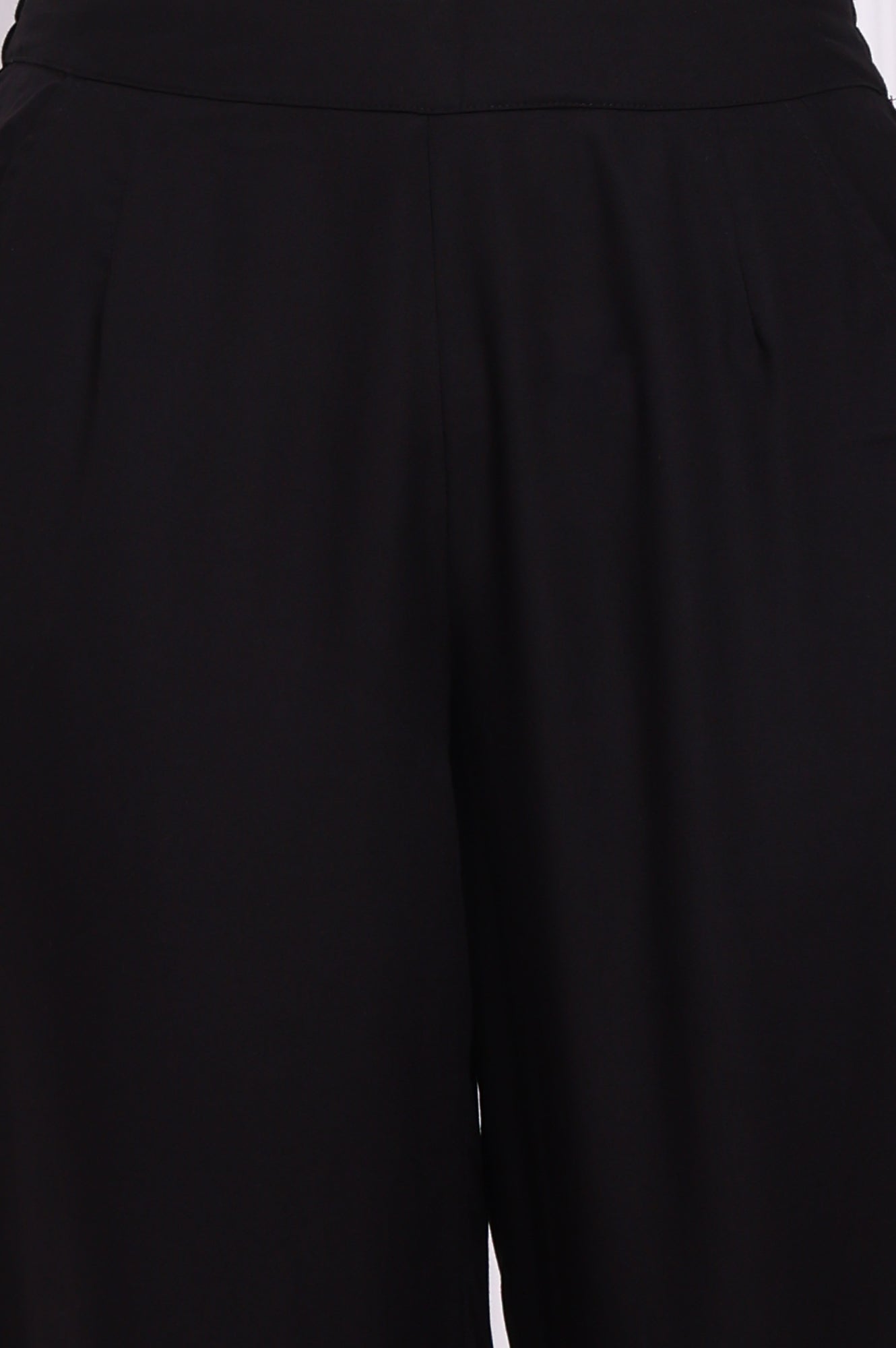 W for Woman Black Solid Ankle Length Rayon Straight Pants