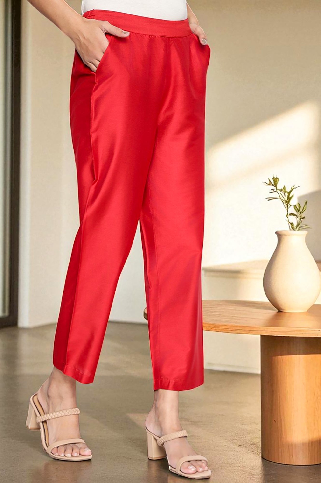 W for Woman Cherry Red Solid Printed Straight Pant