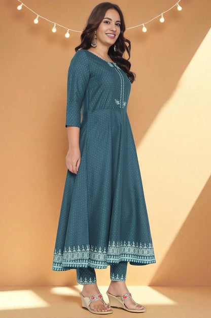 W for Woman Teal Printed Rayon Kurta and Straight Pant Set