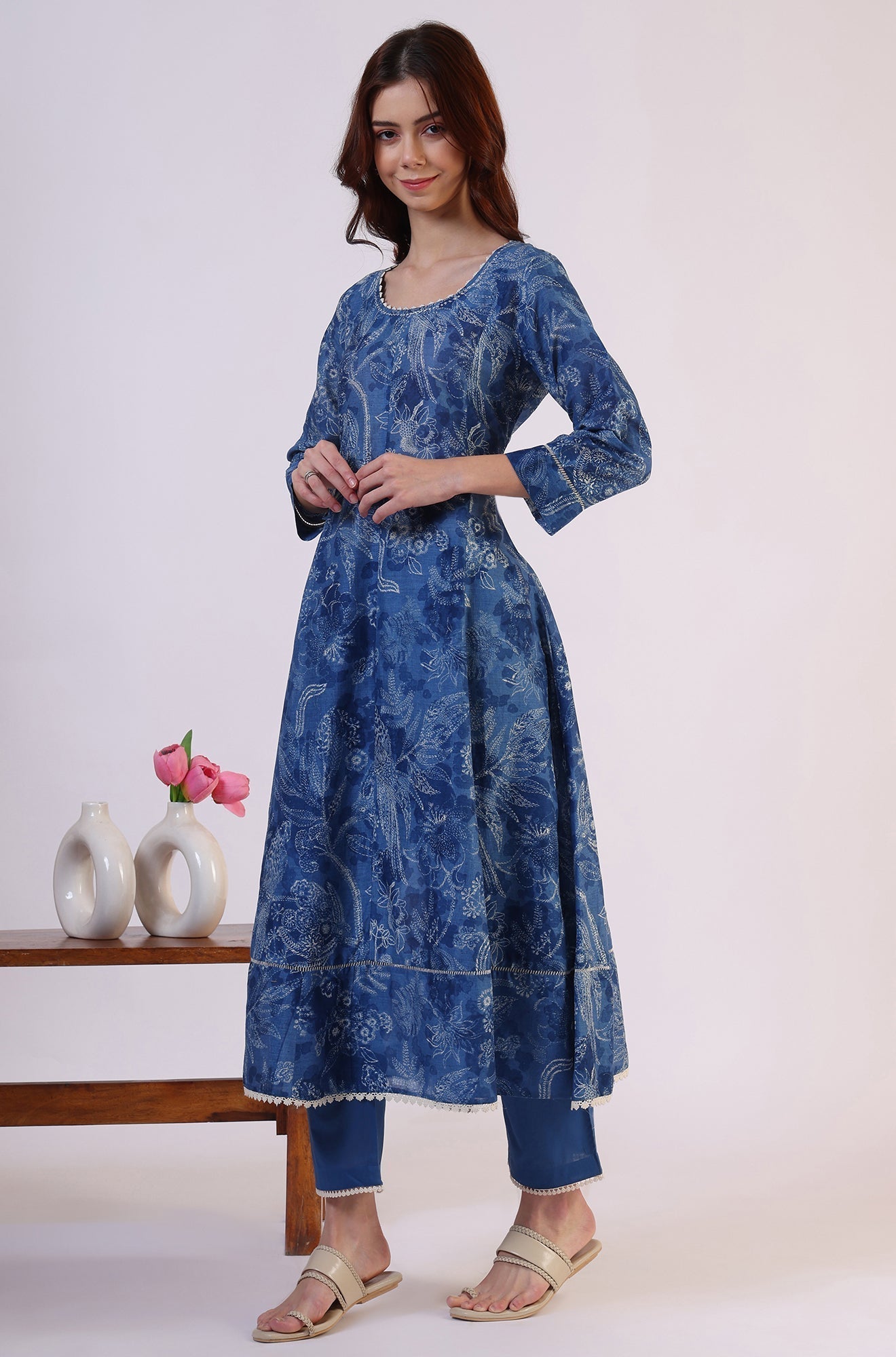 W for Woman Floral Printed Thread Work Flared Pure Cotton Kurta & Flared Pants with Dupatta Set