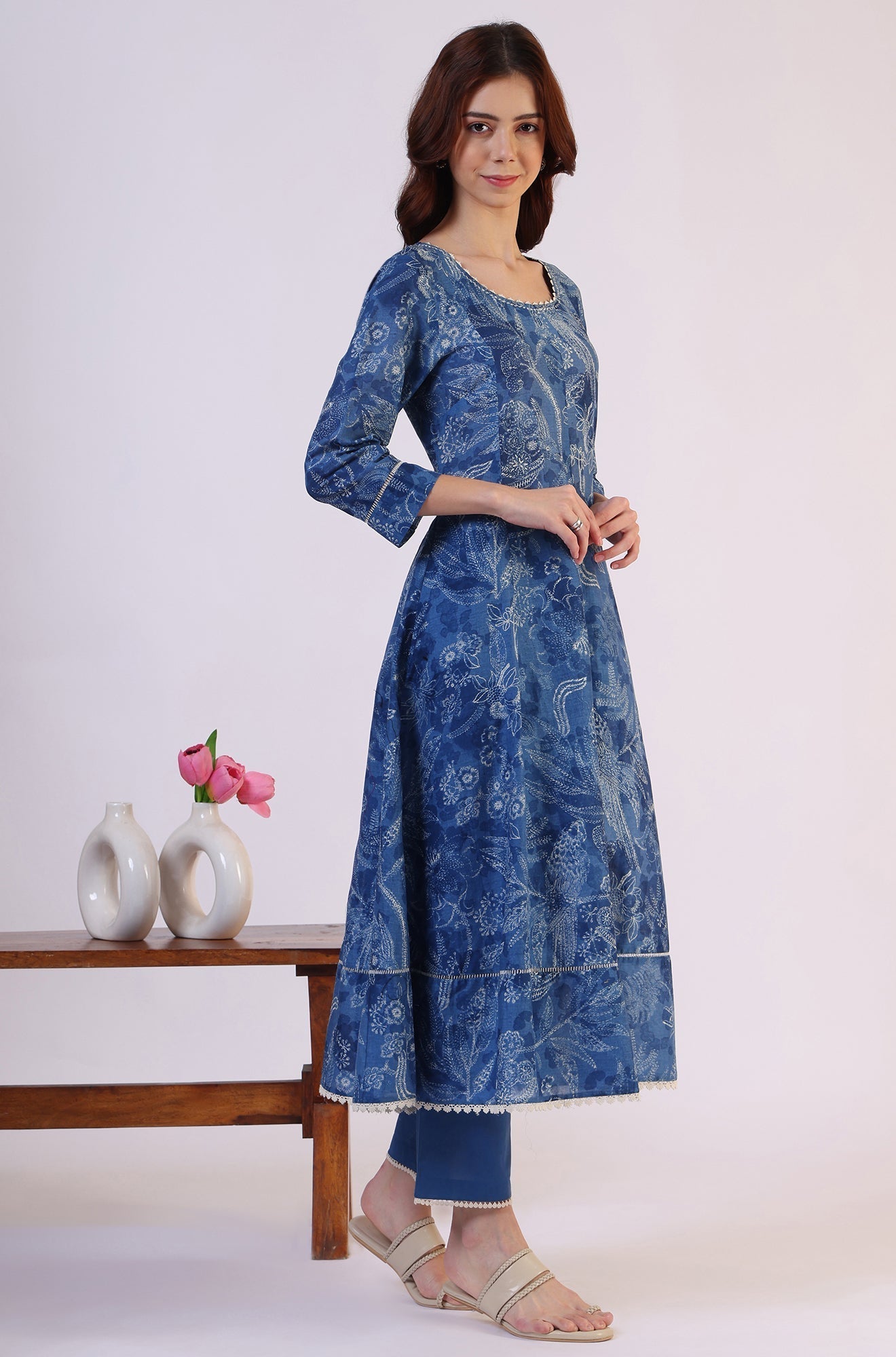 W for Woman Floral Printed Thread Work Flared Pure Cotton Kurta & Flared Pants with Dupatta Set