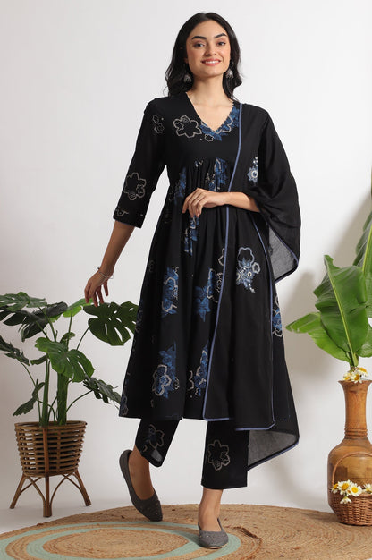 W for Woman Black Floral Printed Pure Cotton Kurta, Pants and Embroidered Dupatta Set