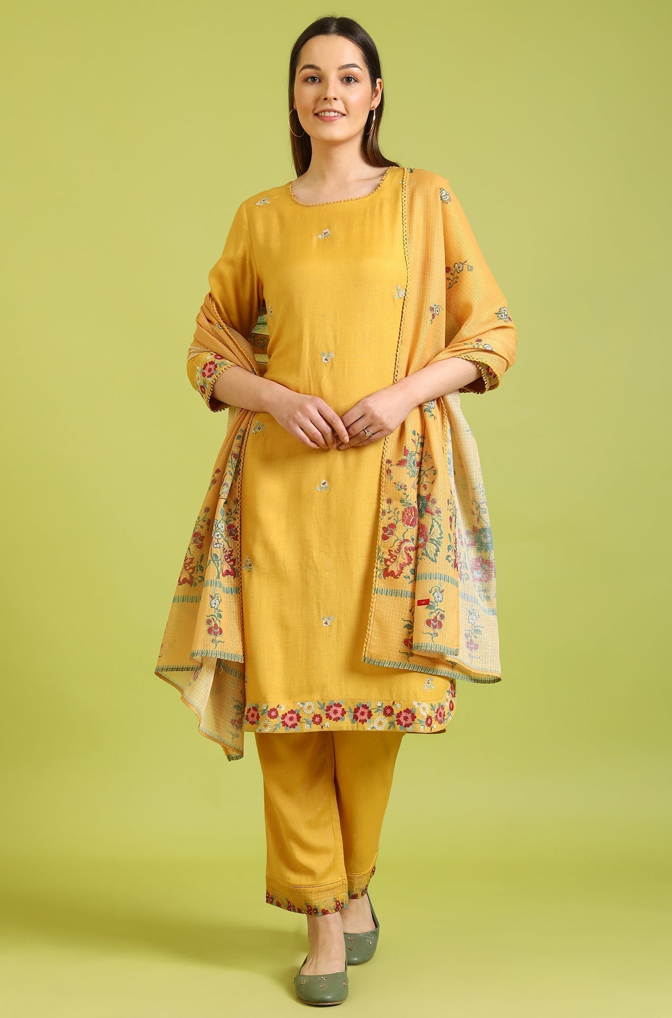 W for Woman Solid A-line Rayon Kurta & Straight Pant with Dupatta Set