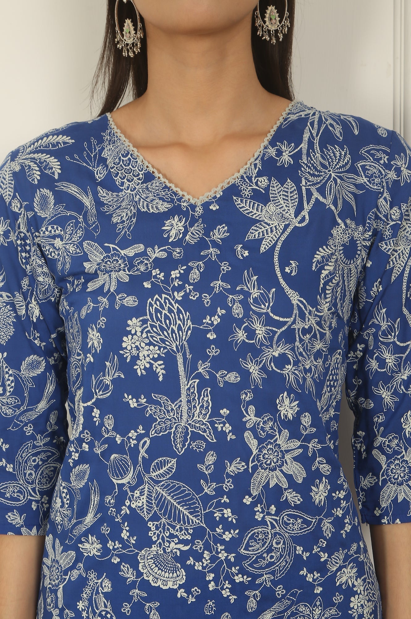 W for Woman Blue Floral Printed Modal Straight Kurta and Pants Co-ord Set