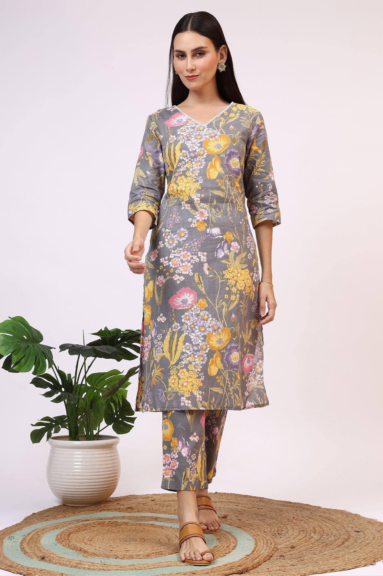 W for Woman Grey Floral Printed Pure Cotton Straight Kurta and Pants Co-ord Set