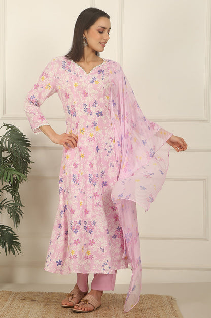 W for Woman Pink Floral Printed Flared Rayon Kurta, Pants and Dupatta Set
