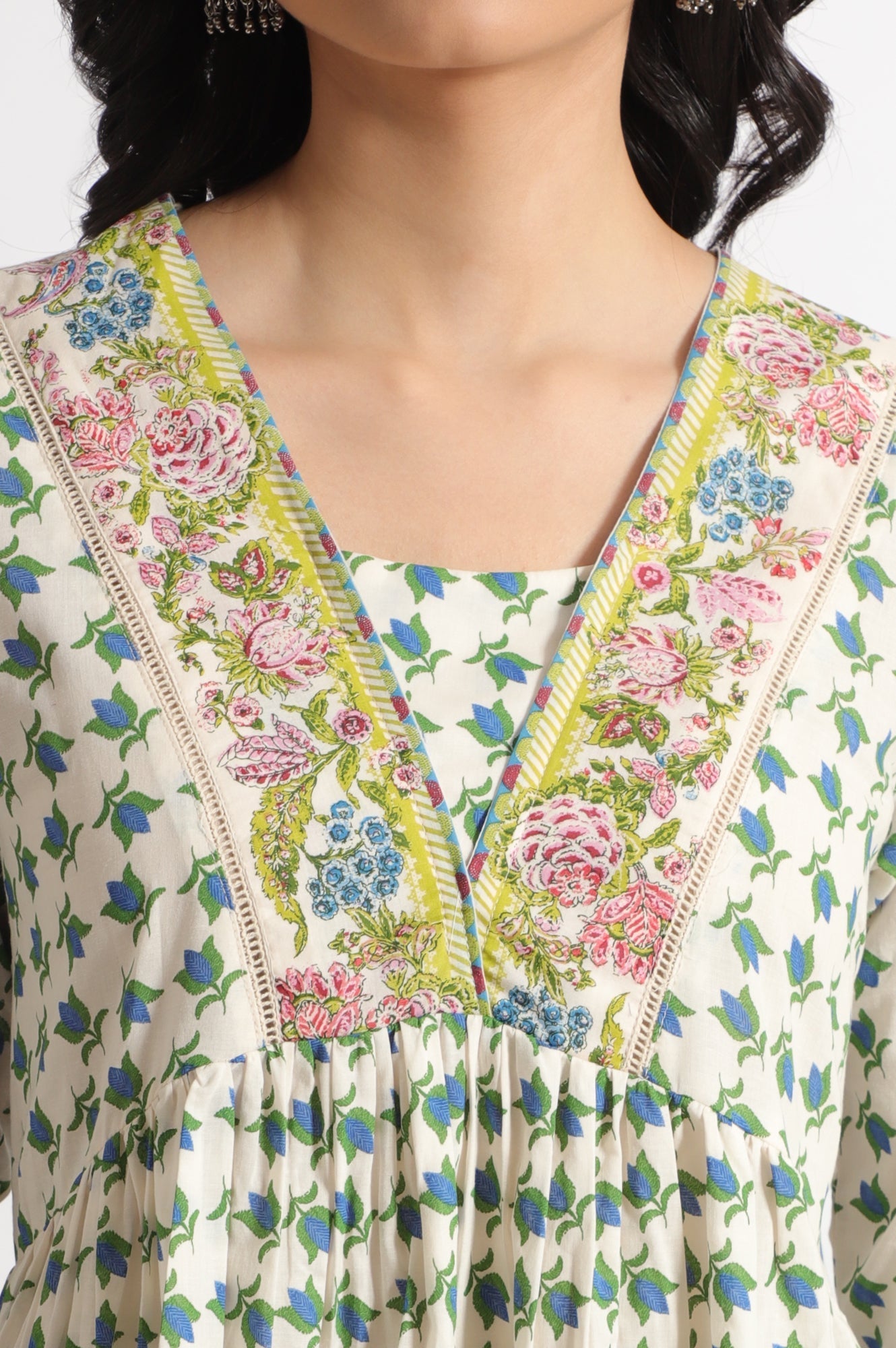 W for Woman White Lotus Printed Pure Cotton Kurta and Pants Co-ord Set