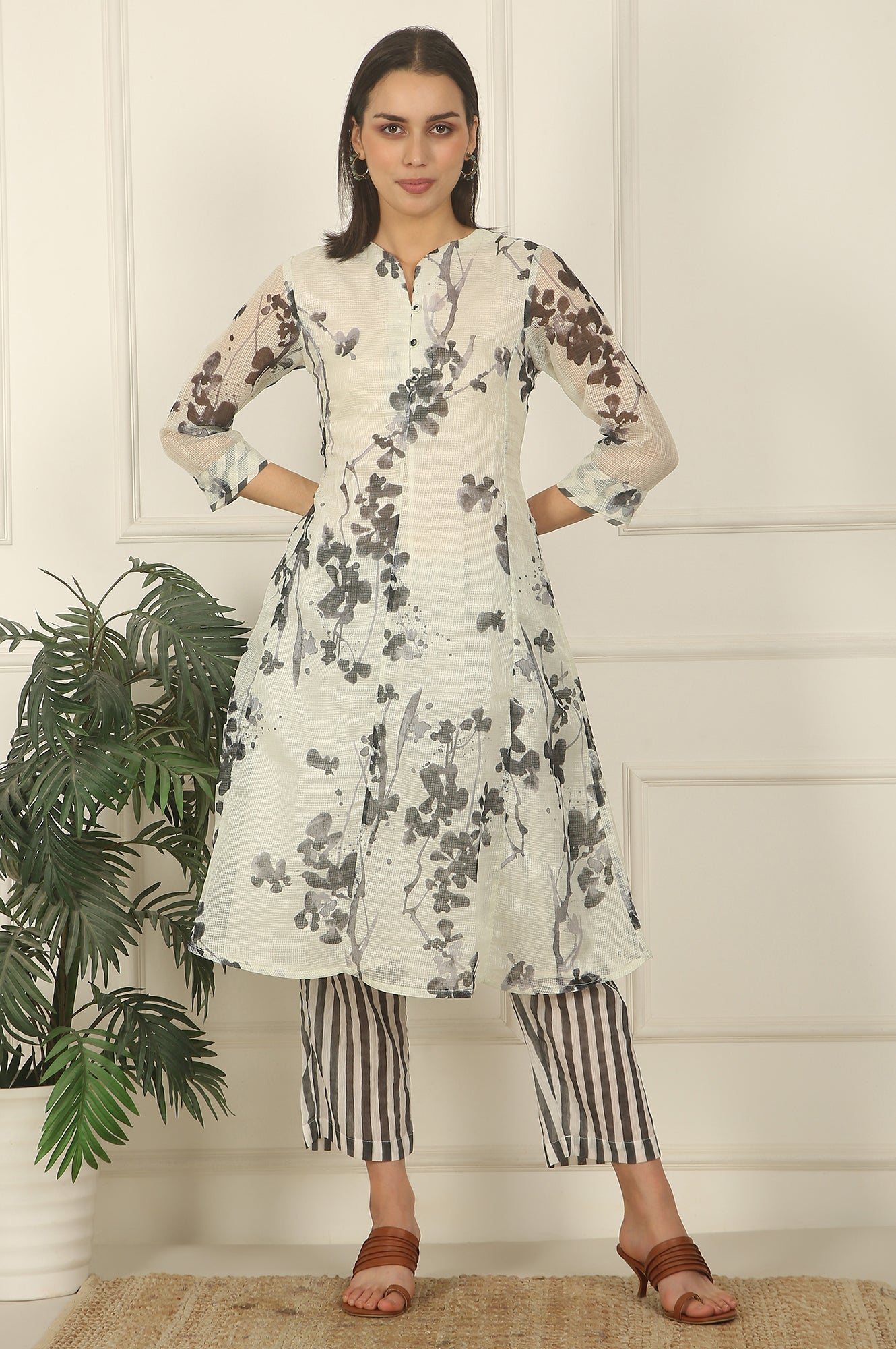W for Woman White and Black Floral Printed Kota Flared Kurta and Pants Set