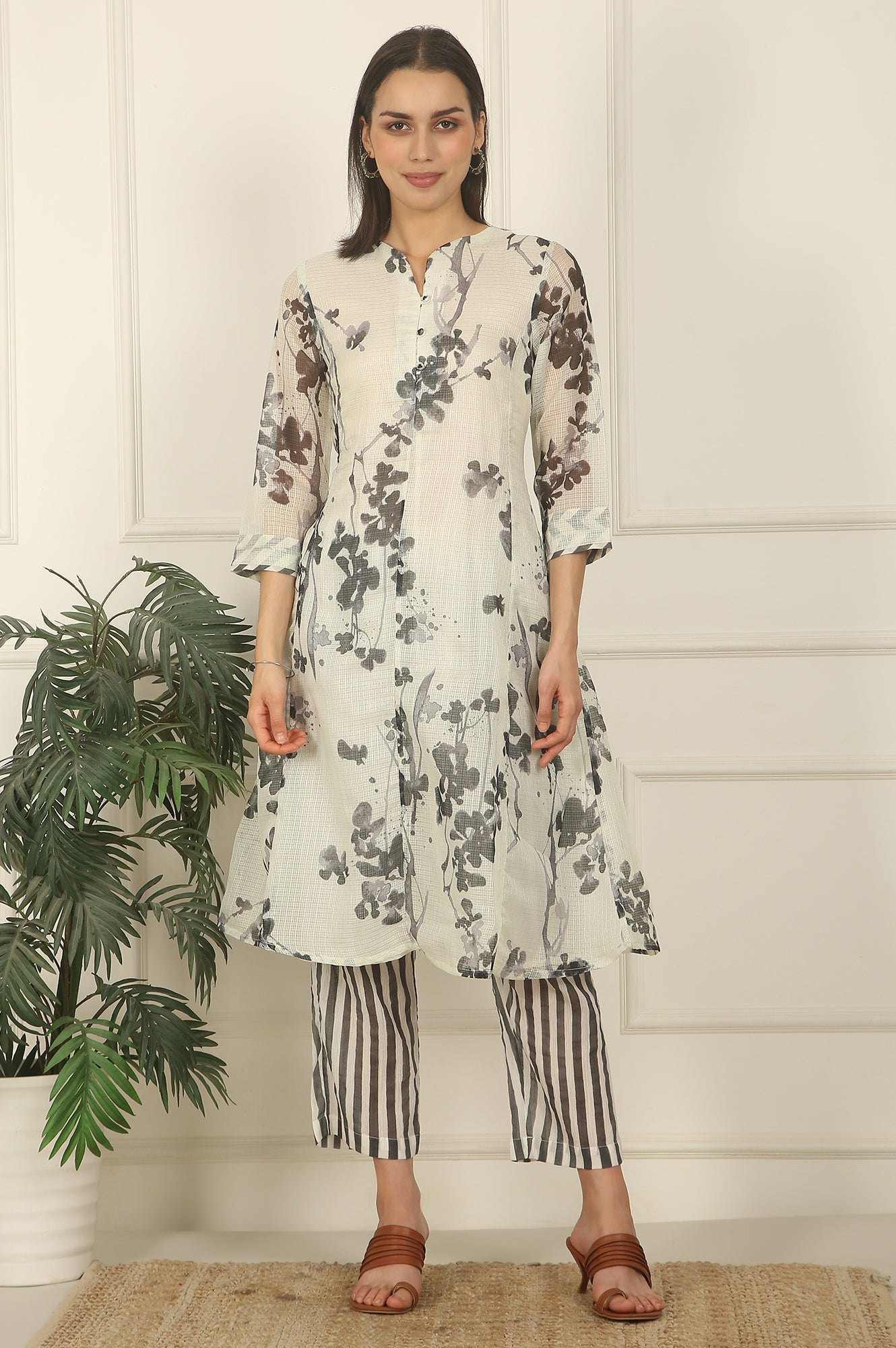 W for Woman White and Black Floral Printed Kota Flared Kurta and Pants Set