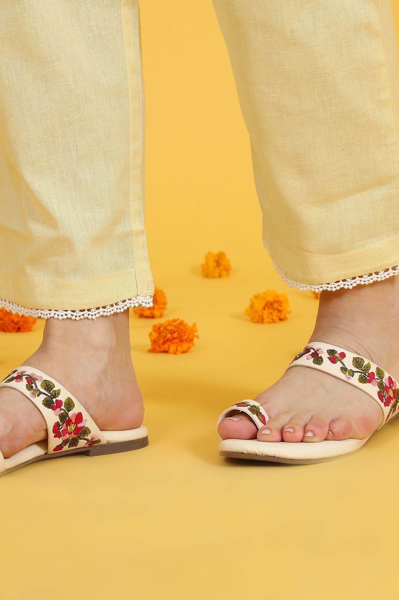 W for Woman Yellow Embroidered Lace Kota Straight Kurta & Straight Pant With Dupatta Set