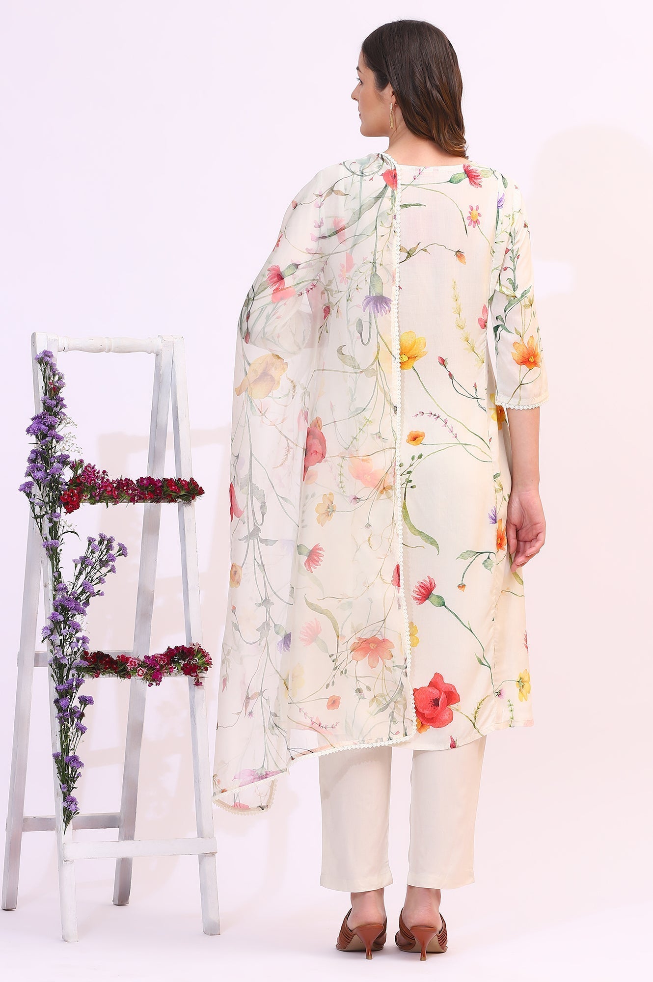 W for Woman Cream Bold Floral Printed Modal Straight Kurta, Pants and Dupatta Set