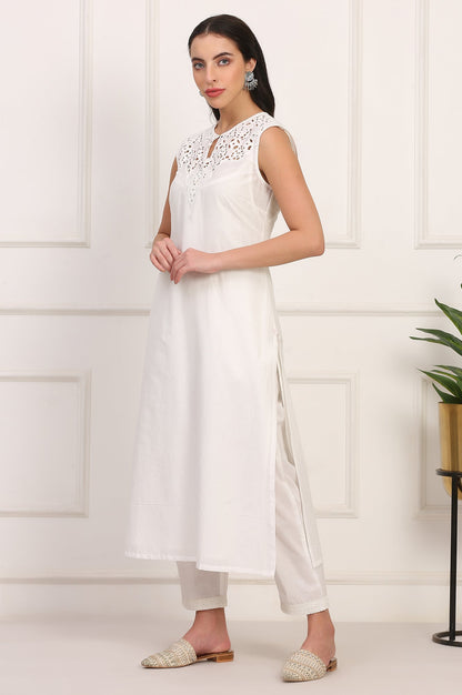W for Woman White Solid Embroidered Straight Pure Cotton Kurta, Straight Pant and Dupatta Set