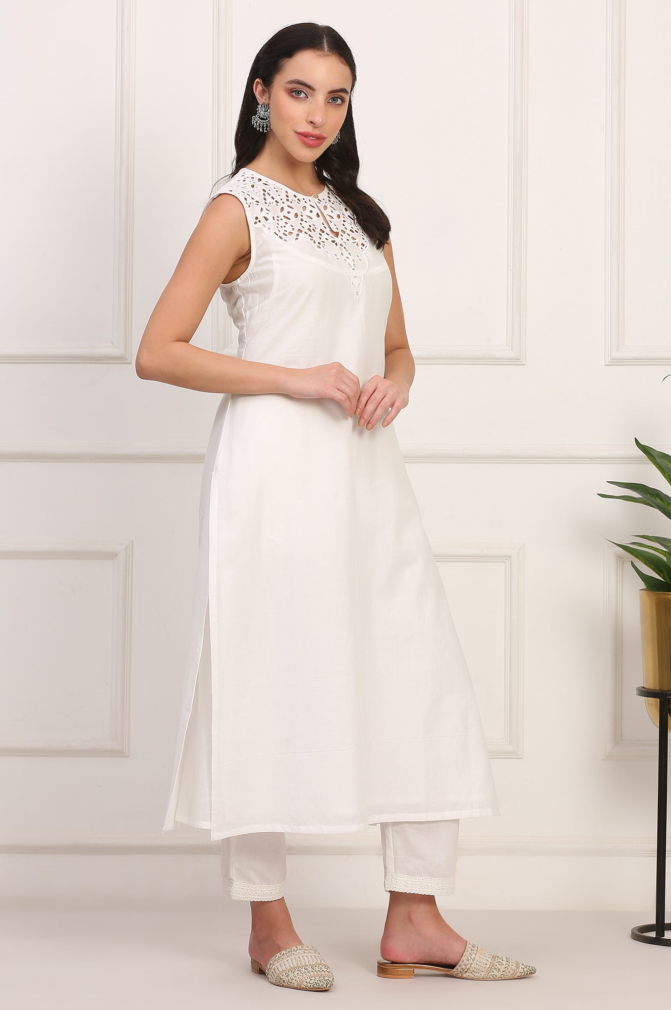 W for Woman White Solid Embroidered Straight Pure Cotton Kurta, Straight Pant and Dupatta Set