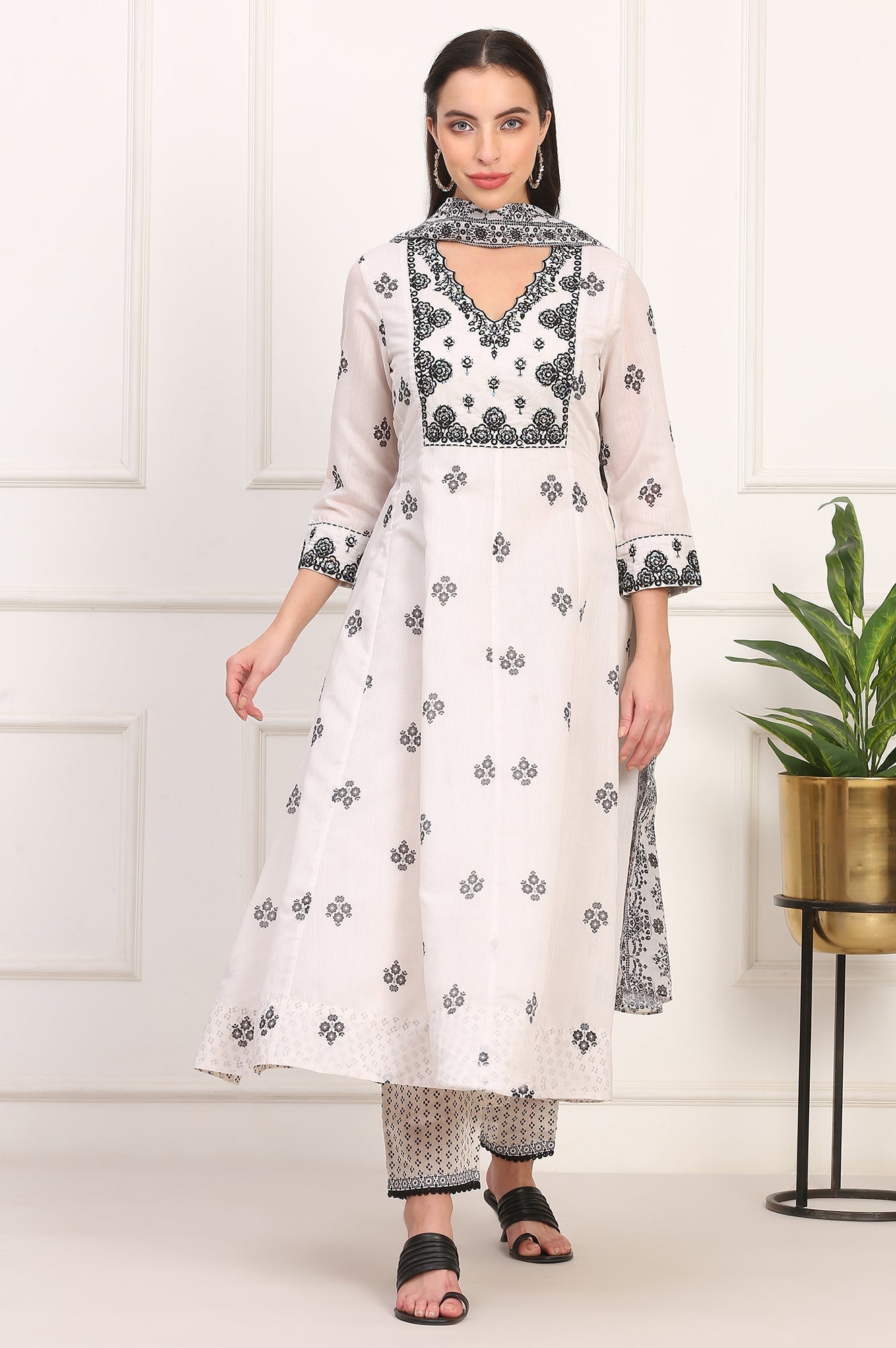 W for Woman White Floral Printed Embellished Chanderi Flared Kurta, Pant and Dupatta Set