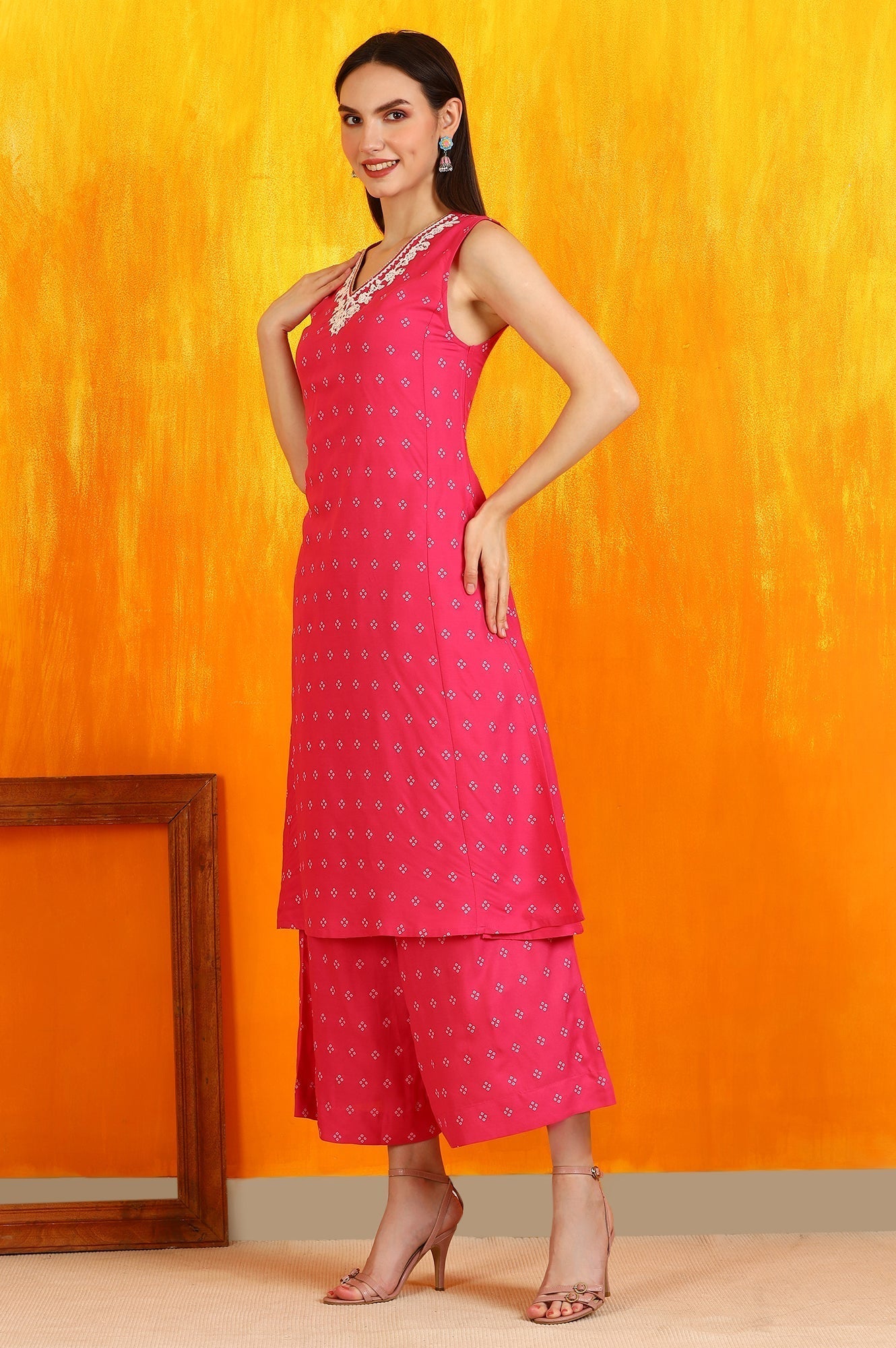 W for Woman Pink Embroidered Shantung Sleeveless Kurta, Cropped Pants and Dupatta Set
