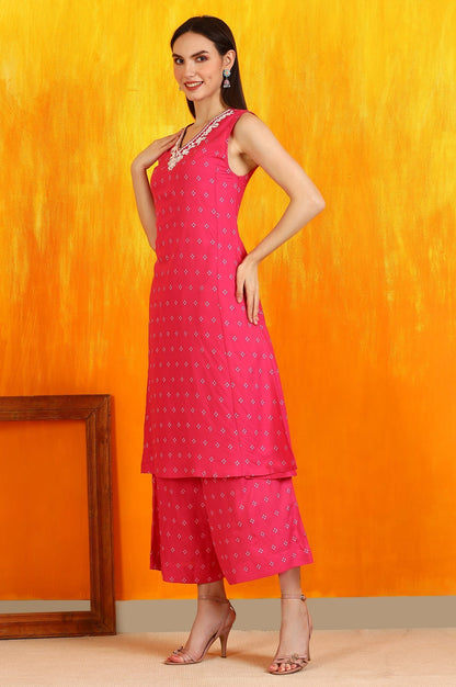 W for Woman Pink Embroidered Shantung Sleeveless Kurta, Cropped Pants and Dupatta Set