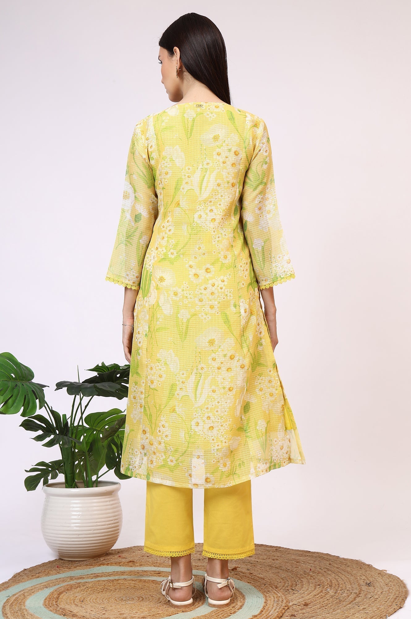 W for Woman Yellow Floral Printed Straight Kota Kurta and Pants Set