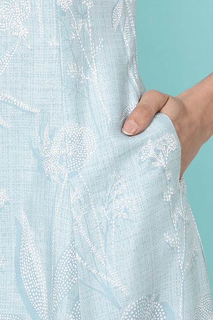 W for Woman Sky Blue Floral Printed A-line Kurta and Pants Co-ord Set