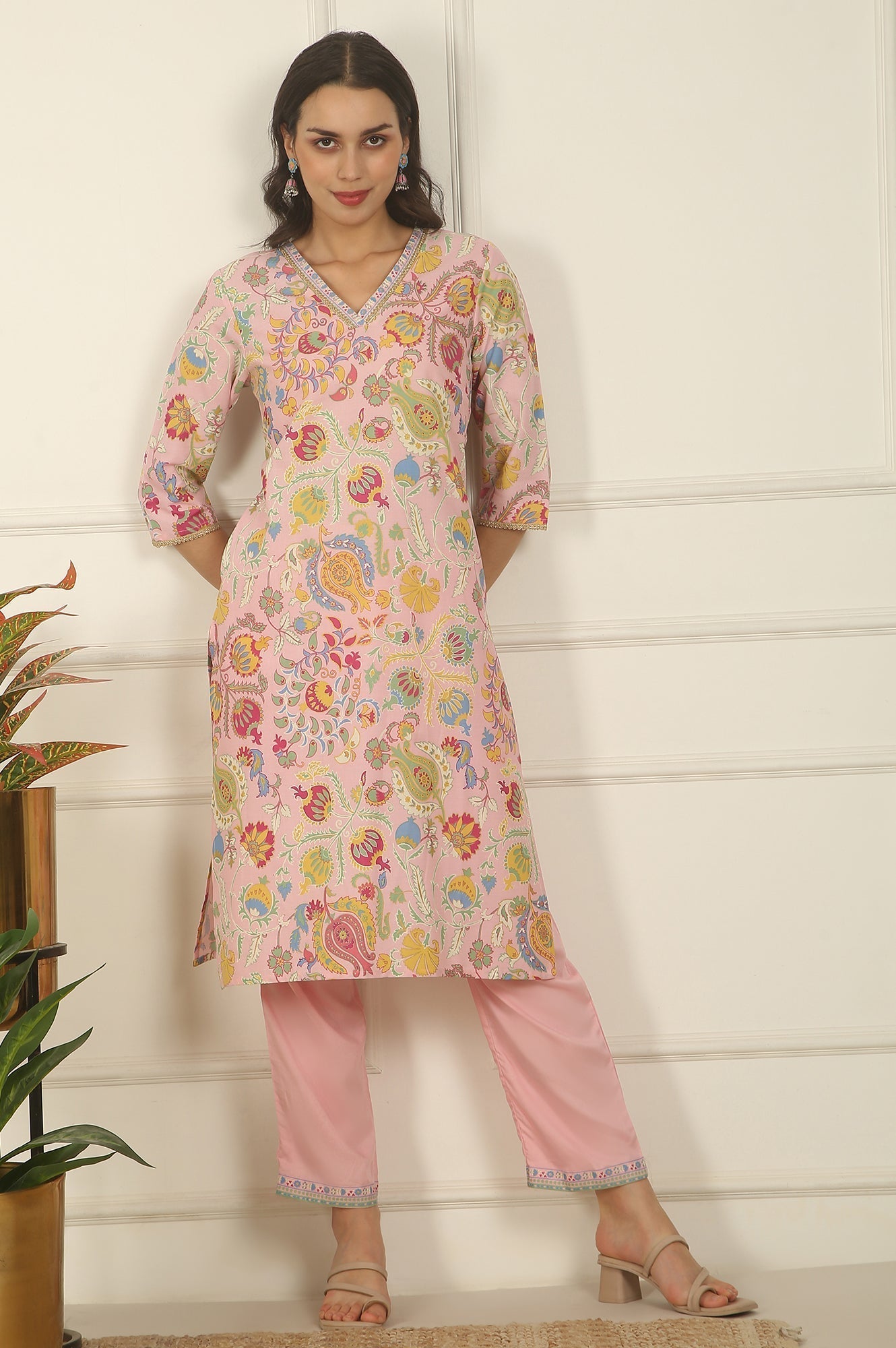 W for Woman Pink Floral Printed Rayon Straight Kurta and Pants Set