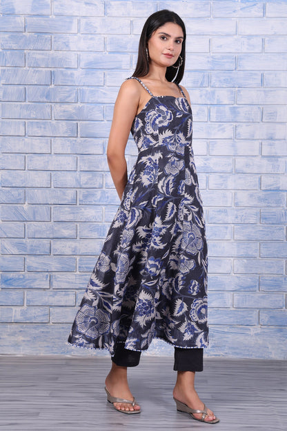W for Woman Grey Floral Printed Kota Flared Kurta, Straight Pant And Dupatta Set