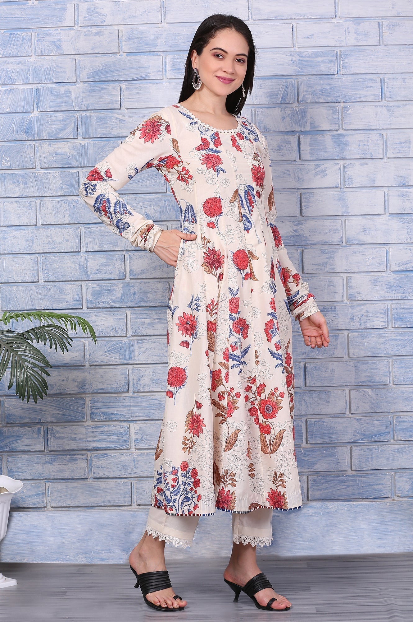 W for Woman Off-White Floral Printed Pure Cotton Anarkali Kurta, Pants and Dupatta Set
