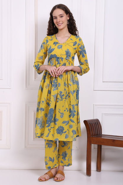 W for Woman Yellow Bold Floral Printed Pure Cotton Flared Kurta and Pants Co-ord Set