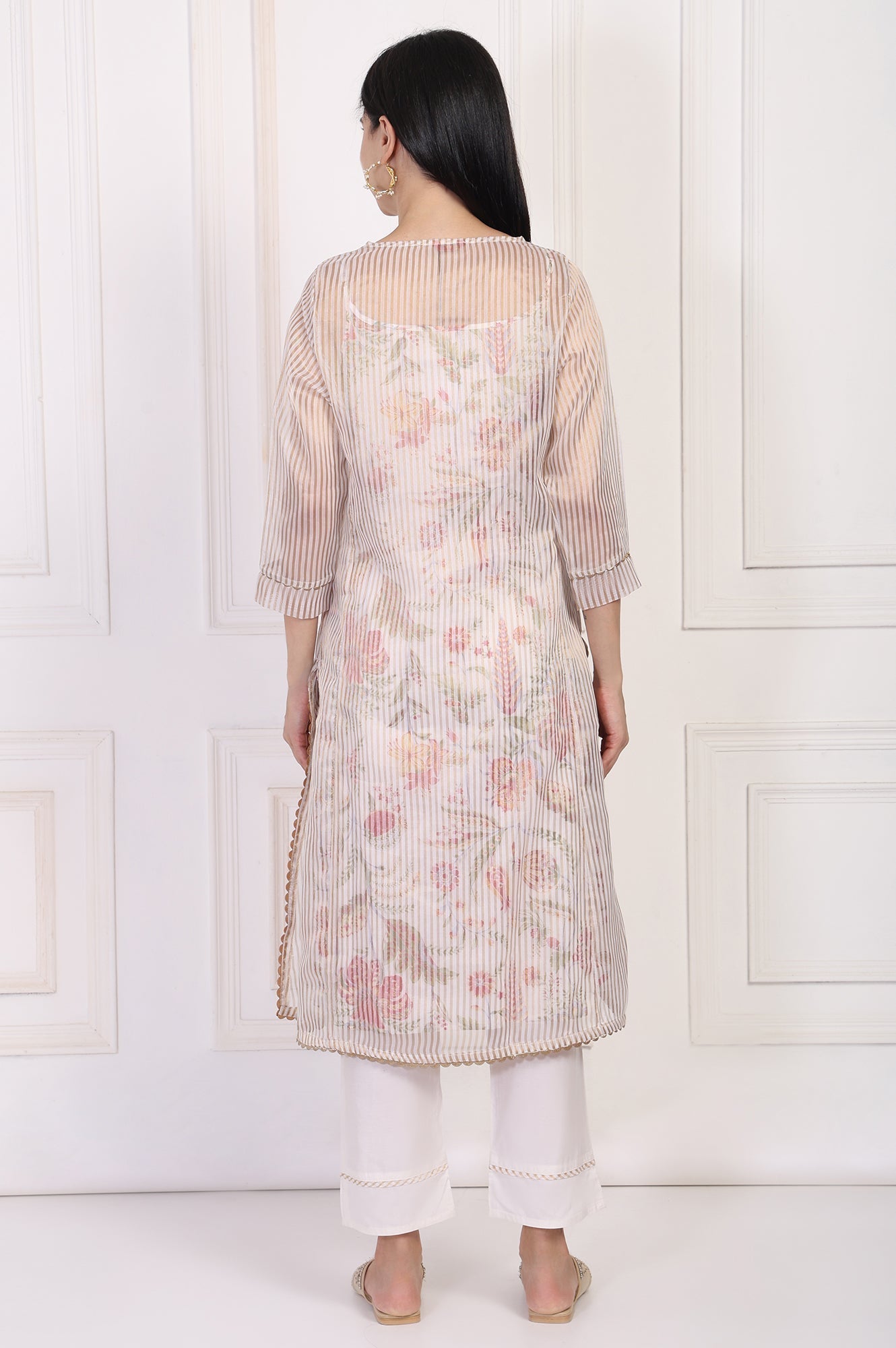 W for Woman Off-White Embroidered Straight Tissue Kurta with Straight Pant Set