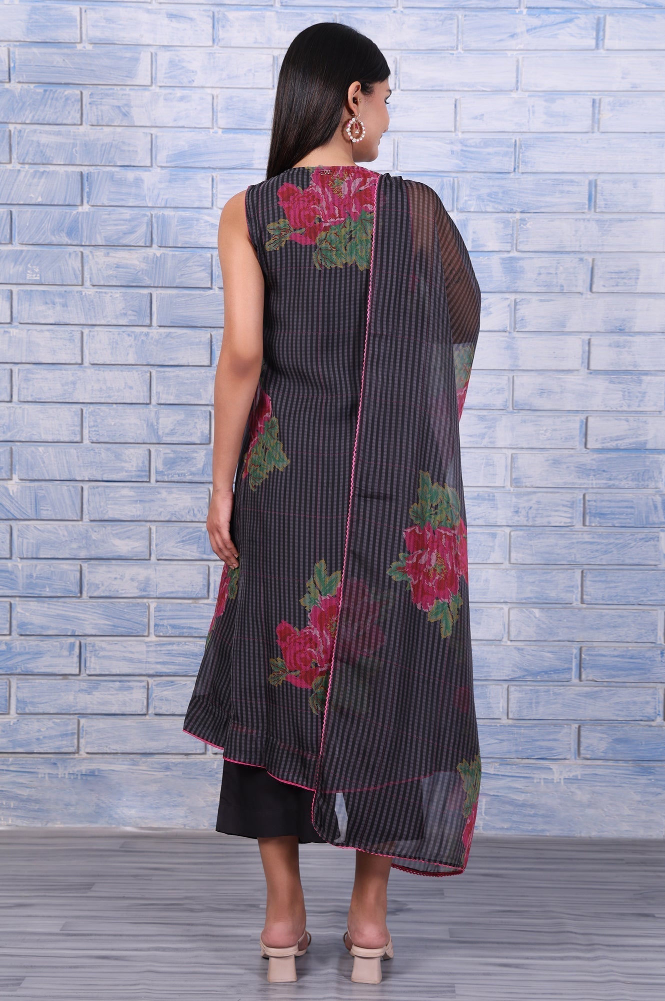 W for Woman Black Floral Printed Beads Organza Flared Kurta, Cropped Flared Pants And Dupatta Set