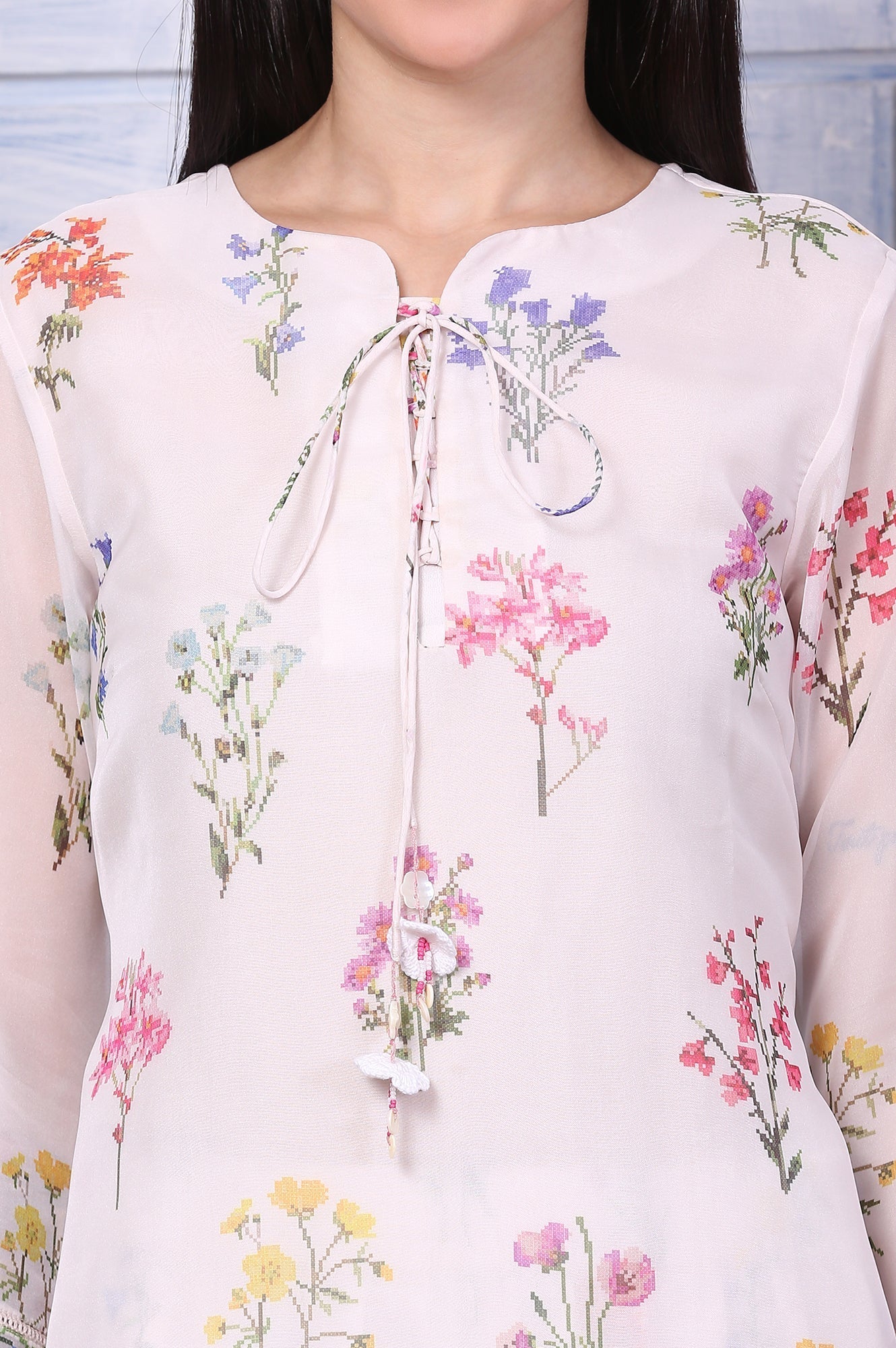 W for Woman Cream Floral Printed Organza Straight Kurta and Pants Co-ord Set