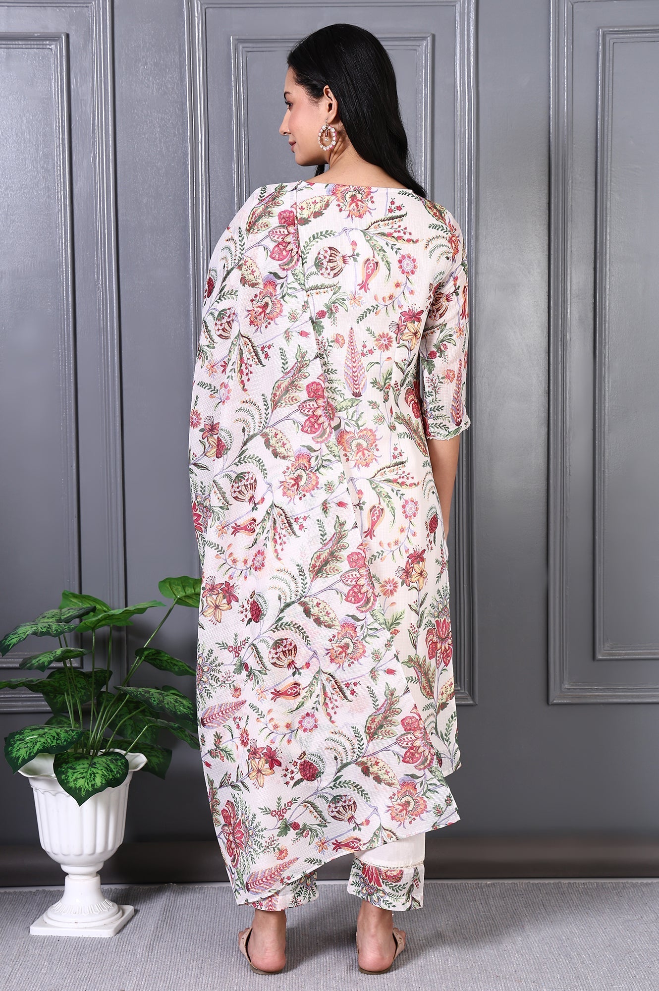 W for Woman Off White Floral Printed Kota Straight Kurta, Pants and Dupatta Set