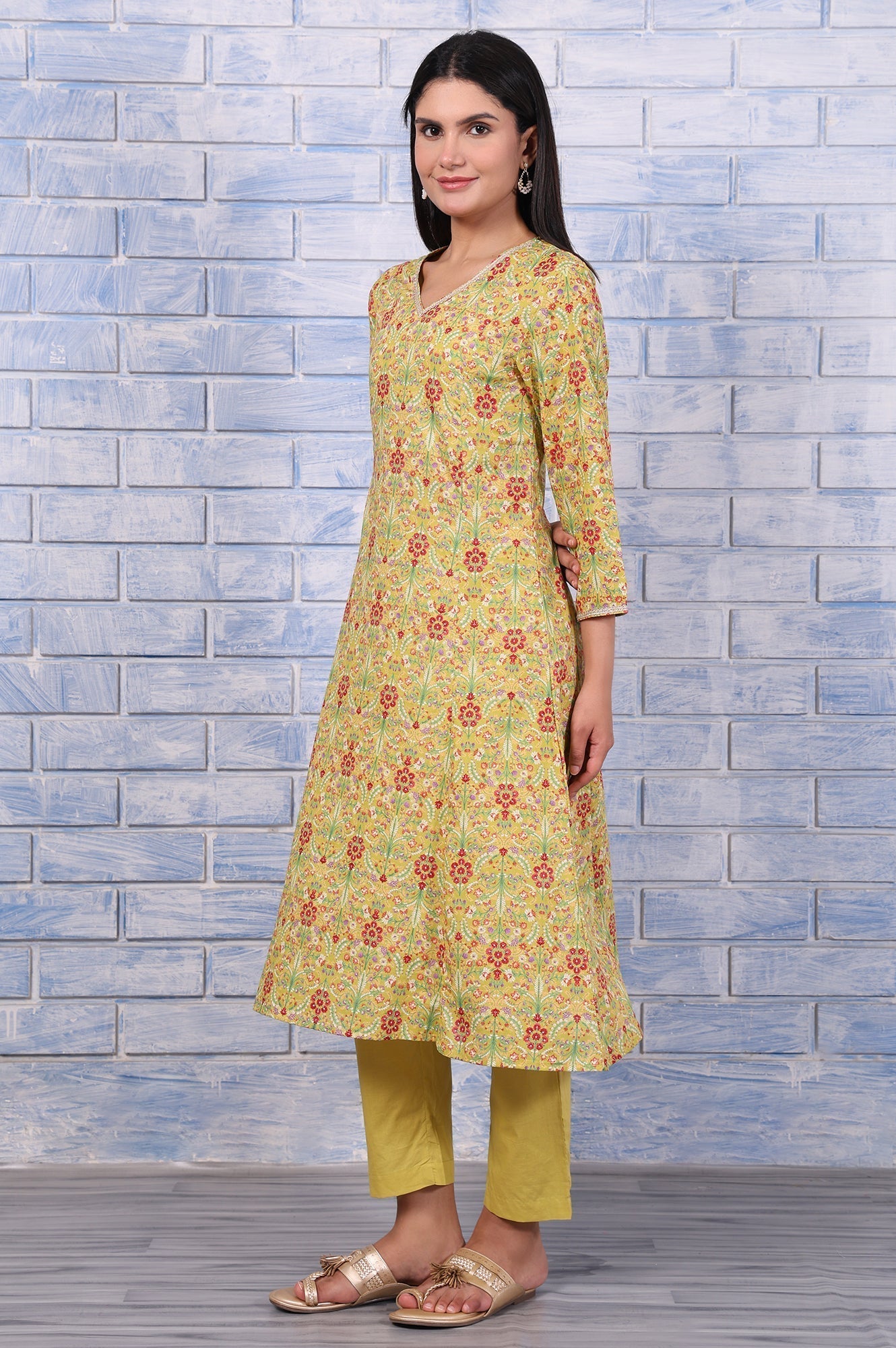 W for Woman Green Floral Printed Lace Pure Cotton Flared Kurta, Straight Pant And Dupatta Set