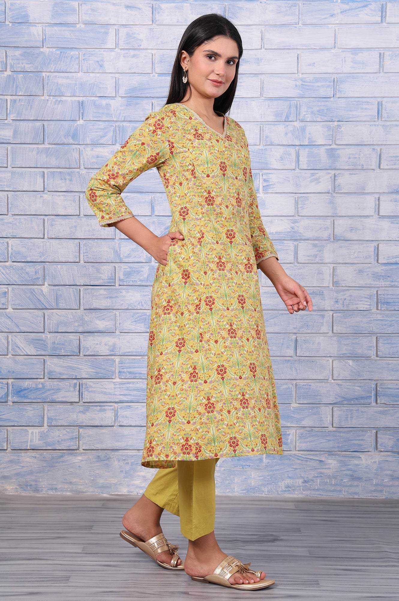 W for Woman Green Floral Printed Lace Pure Cotton Flared Kurta, Straight Pant And Dupatta Set
