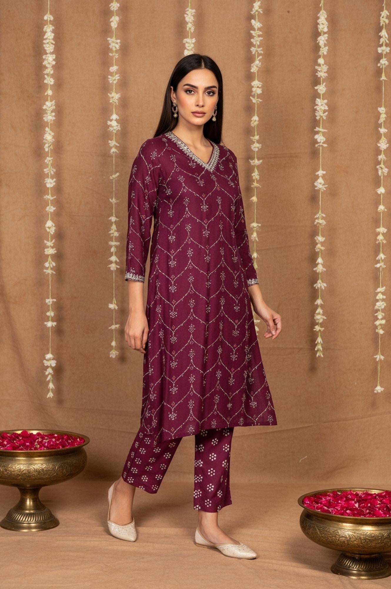 W for Woman Purple Bandhani Printed Embroidered Straight Rayon Kurta and Straight Pant Co-ord Set