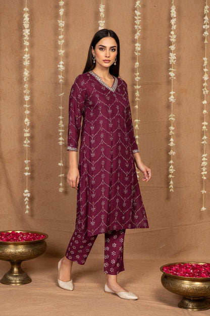 W for Woman Purple Bandhani Printed Embroidered Straight Rayon Kurta and Straight Pant Co-ord Set
