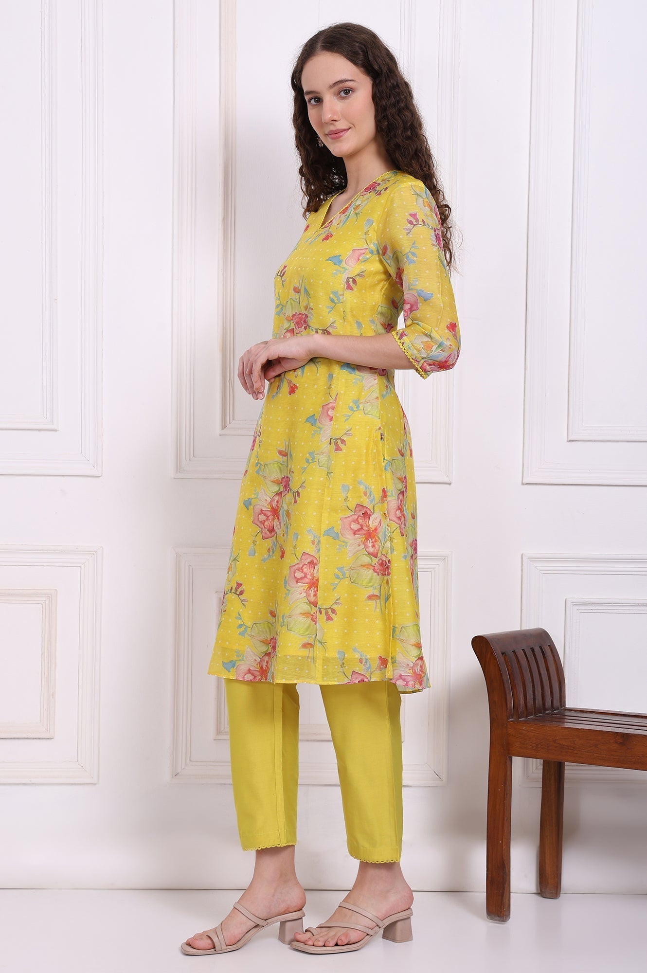 W for Woman Yellow Floral Printed Chanderi Straight Kurta, Pants and Dupatta Set