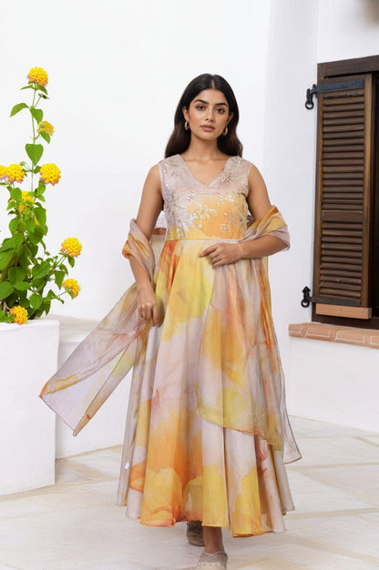 W for Woman Beige Embroidered Organza Anarkali Kurta Set Dupatta Set
