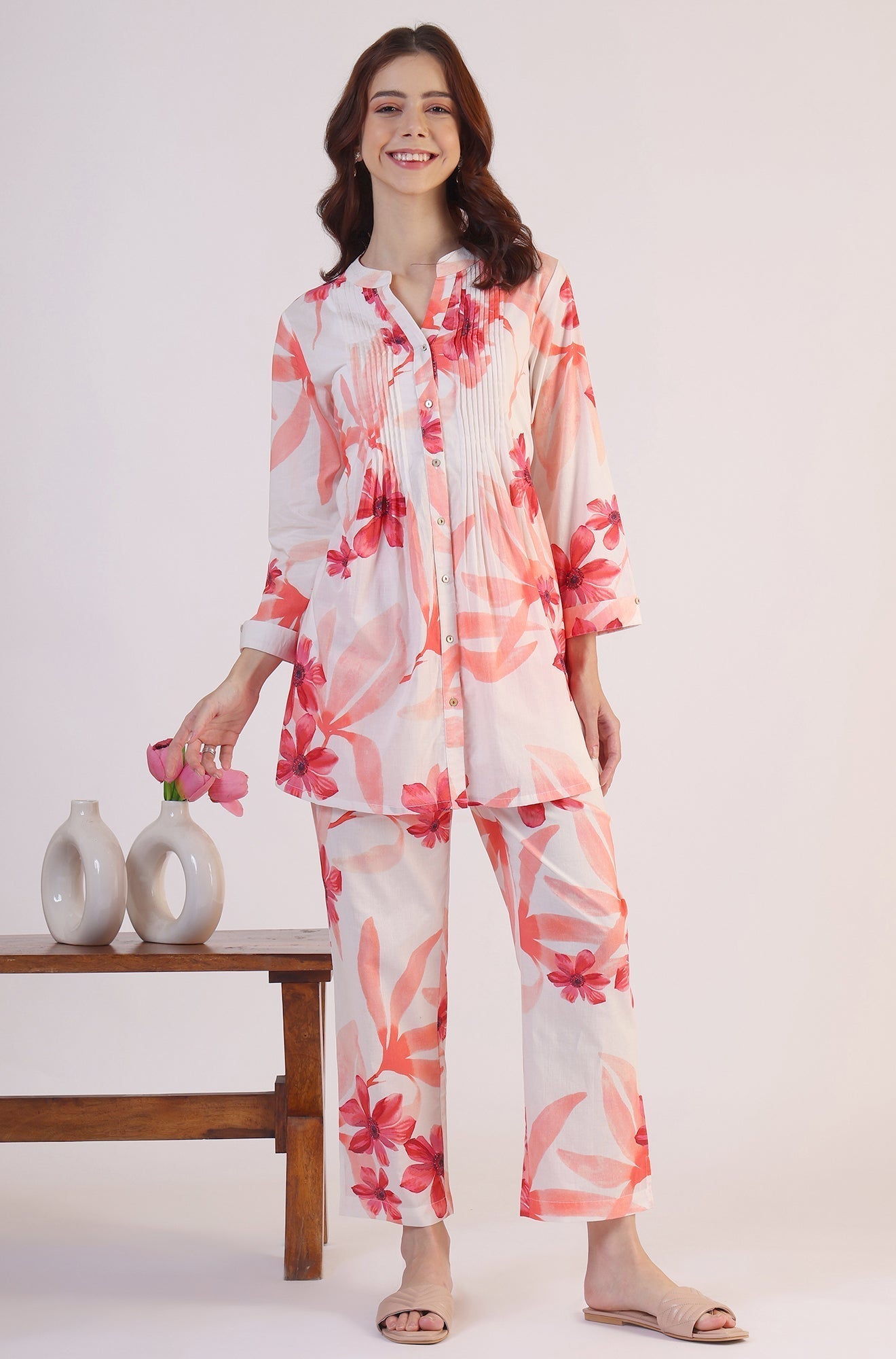 W for Woman White Bold Floral Printed Pure Cotton Tunic and Straight Pants Co-ord Set