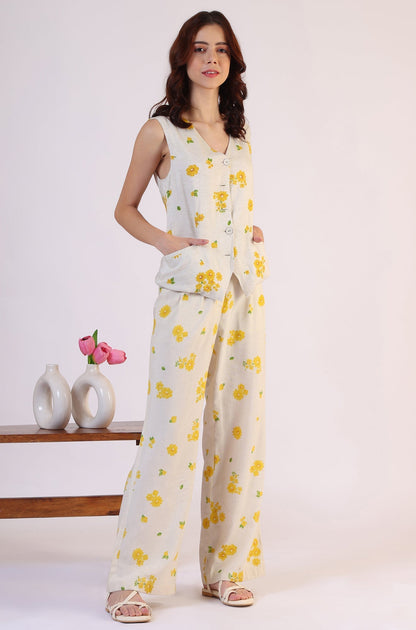 W for Woman Floral Printed Rayon Top & Parallel Pant Co-Ord Set