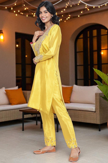 W for Woman Yellow Solid Printed Shantung Straight Kurta, Straight Pant and Dupatta Set