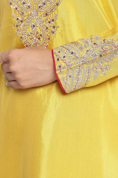 W for Woman Yellow Solid Printed Shantung Straight Kurta, Straight Pant and Dupatta Set