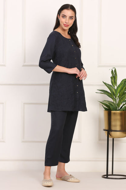 W for Woman Blue Solid Embroidered Rayon Flax A-line Tunic and Straight Pants Co-ord Set