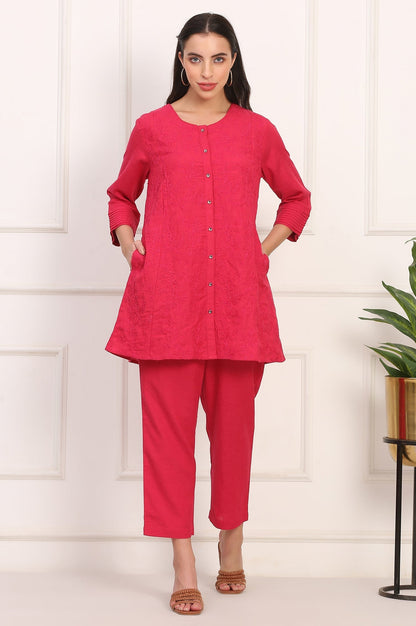 W for Woman Red Solid Embroidered Rayon Flax A-line Tunic and Straight Pants Co-ord Set