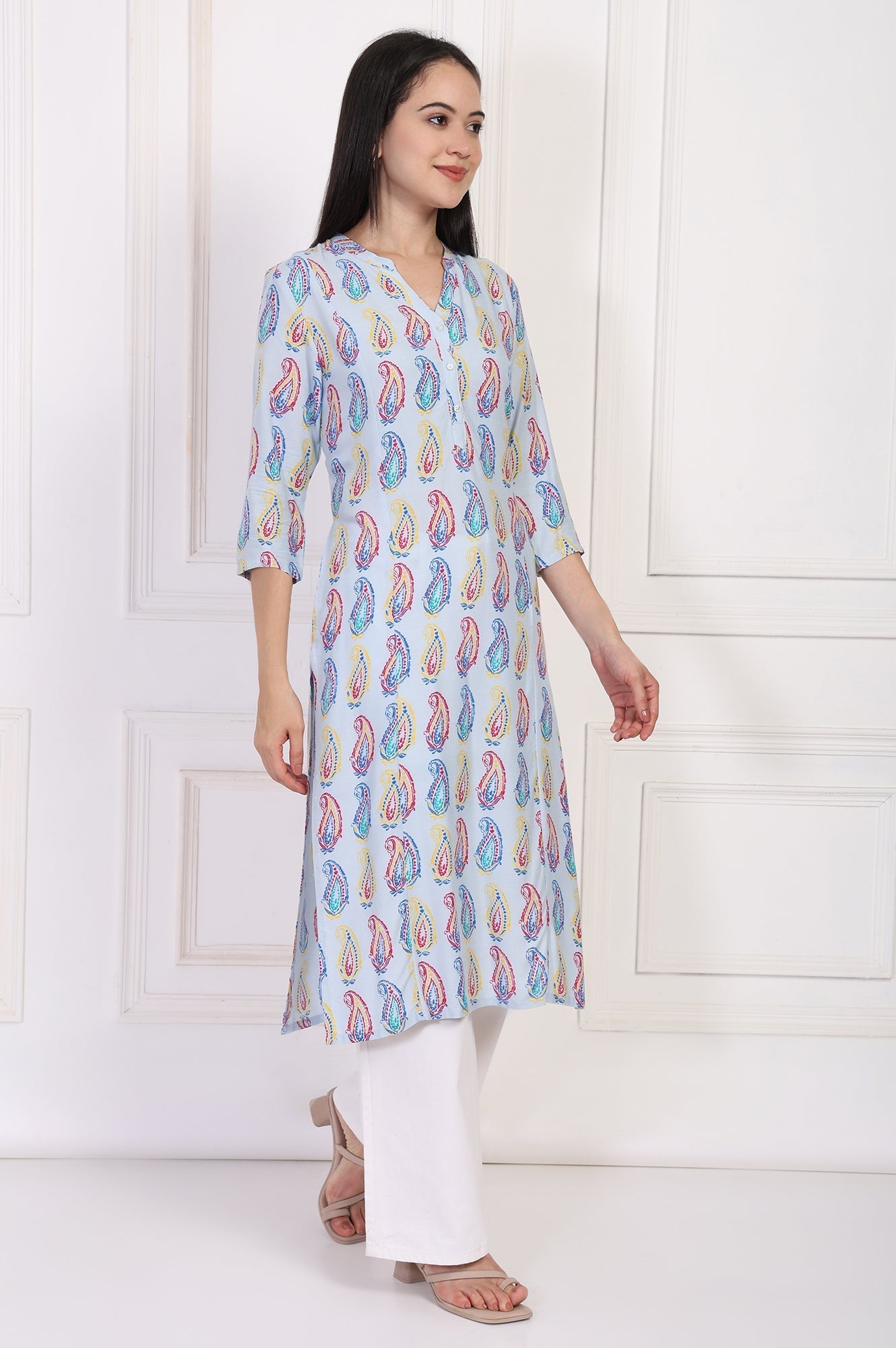 W for Woman Blue Paisley Printed Straight Rayon Kurta