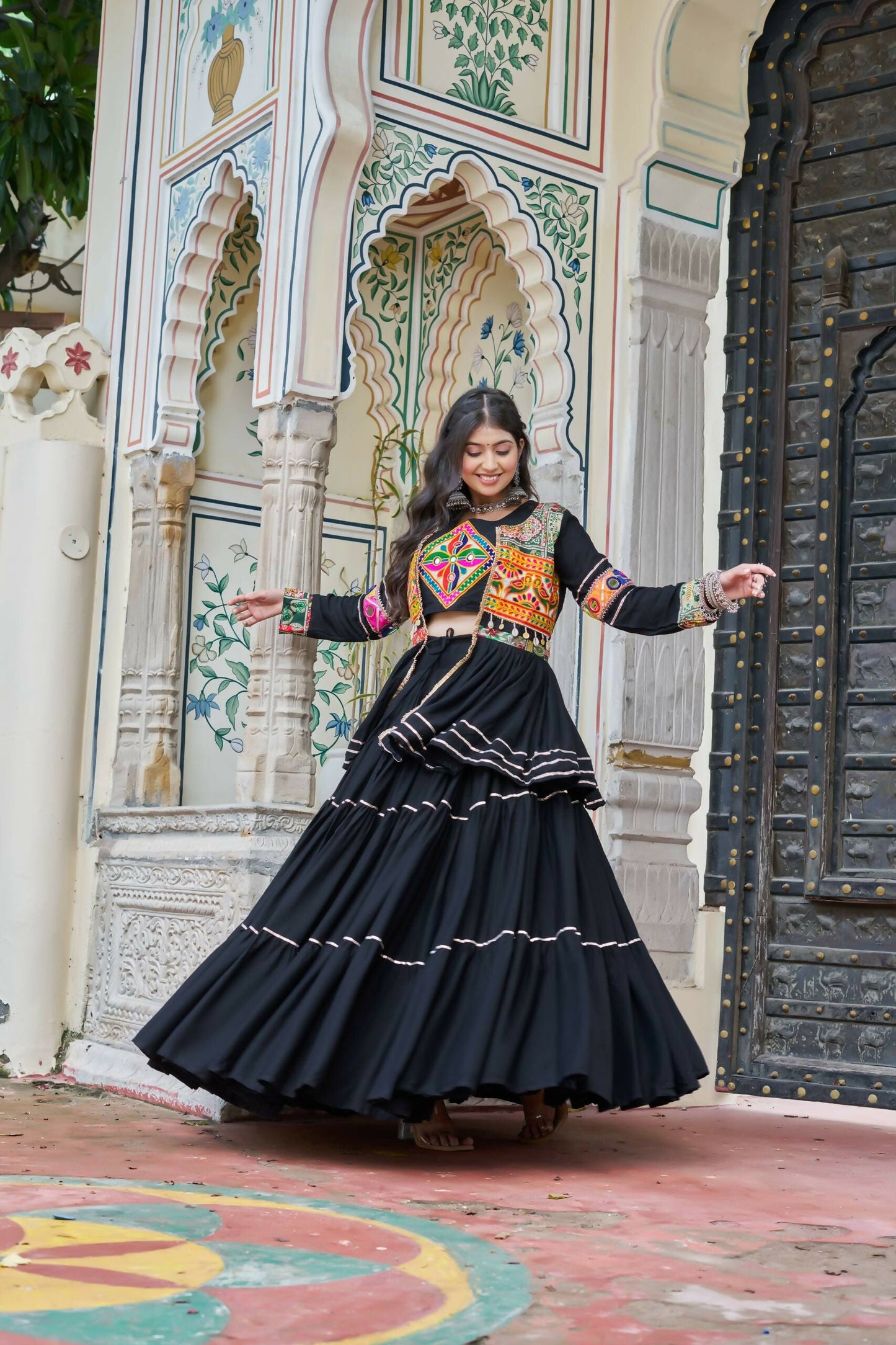 Teeya Creation Womens New Stylish Heavy Gamthi Work With Mirror Lace Work Black Gown Set