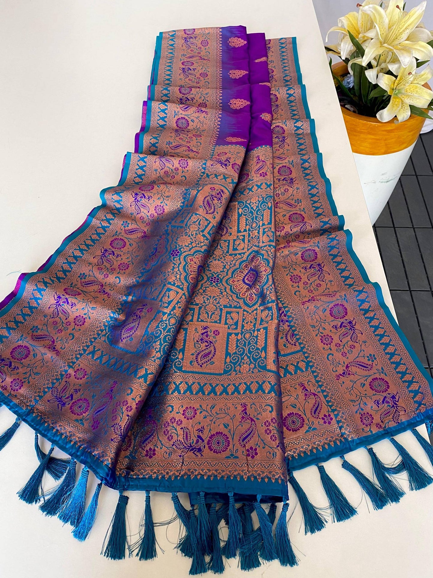 Mameraa Sarees Soft Silk Blend Blend Saree With Zari Weaving Meenakari Design-Purple