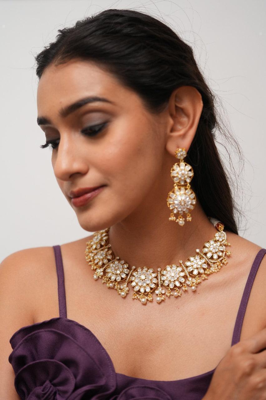 Kavita Floral Tukdi Moissanite Gold Necklace Set