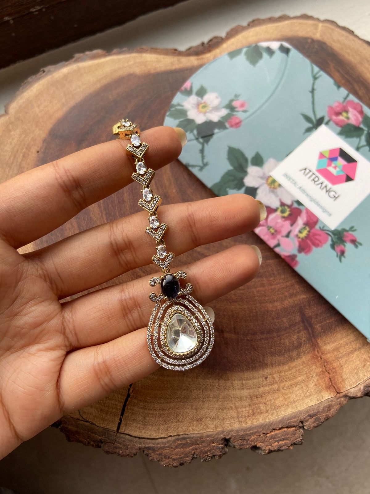PolkiSi Moissanite Coloured Stone Indian Maangtika
