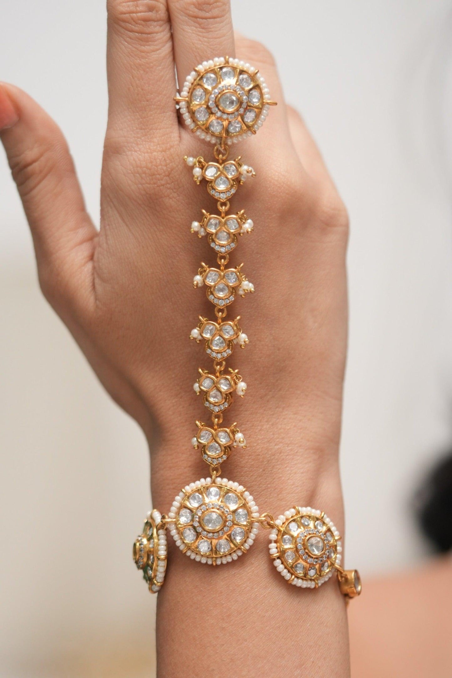 Sarojni Polki Moissanite Hathpan| Hand Harness