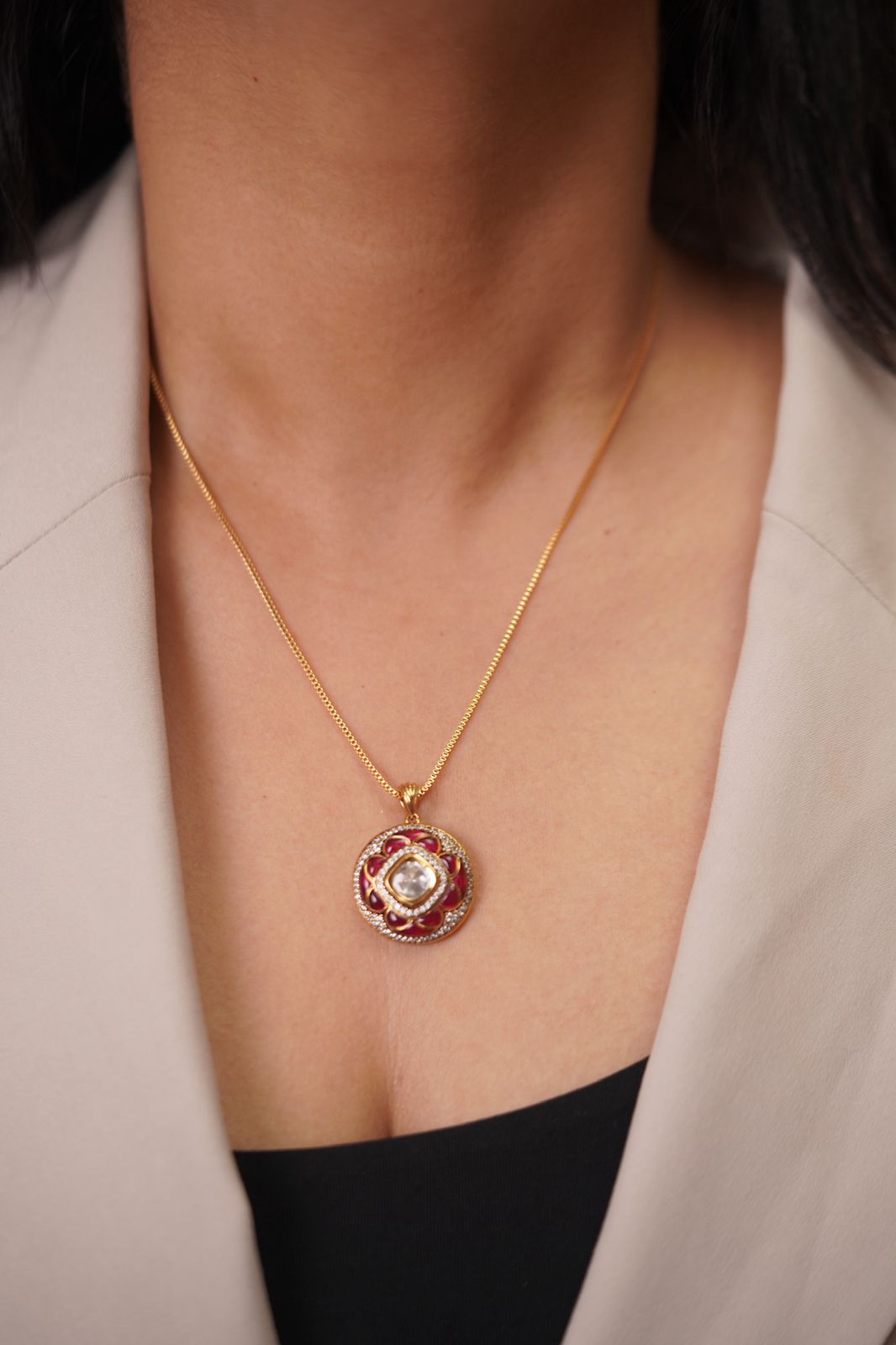 Tarla Moissanite Polki Floral Meenakari Uncut Diamond Pendant Set
