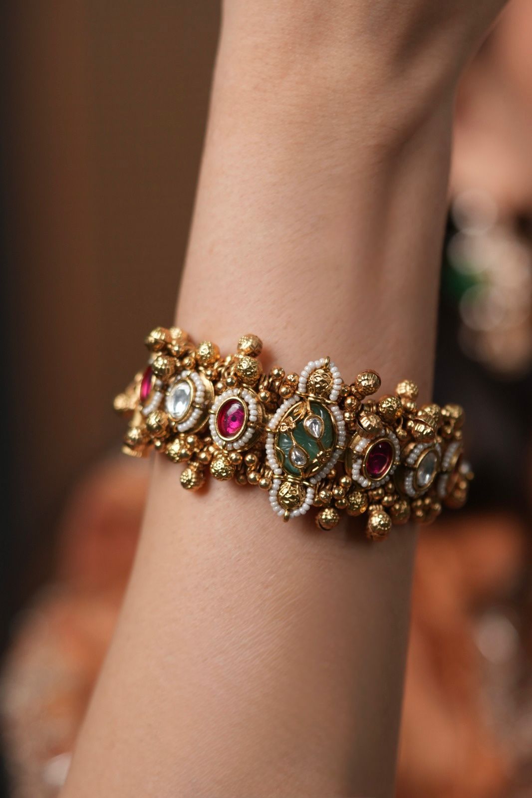 Jhunjhun Gold Traditional Indian Kada | Sone Pe Suhaga